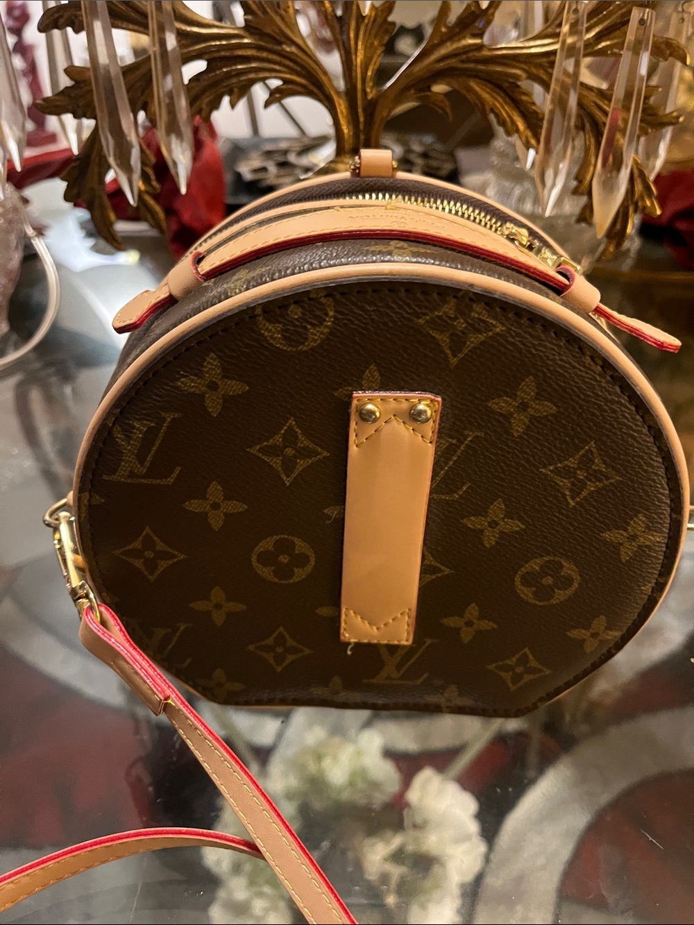 😎😎 Brown Monogram Round Crossbody with Natural & Red-Trim Strap😎🍋 NEW! - Picture 6 of 8